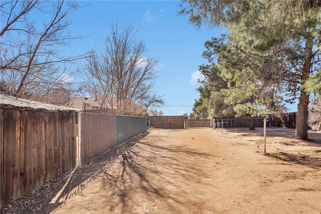 17694 Fresno Street Property Photo 41