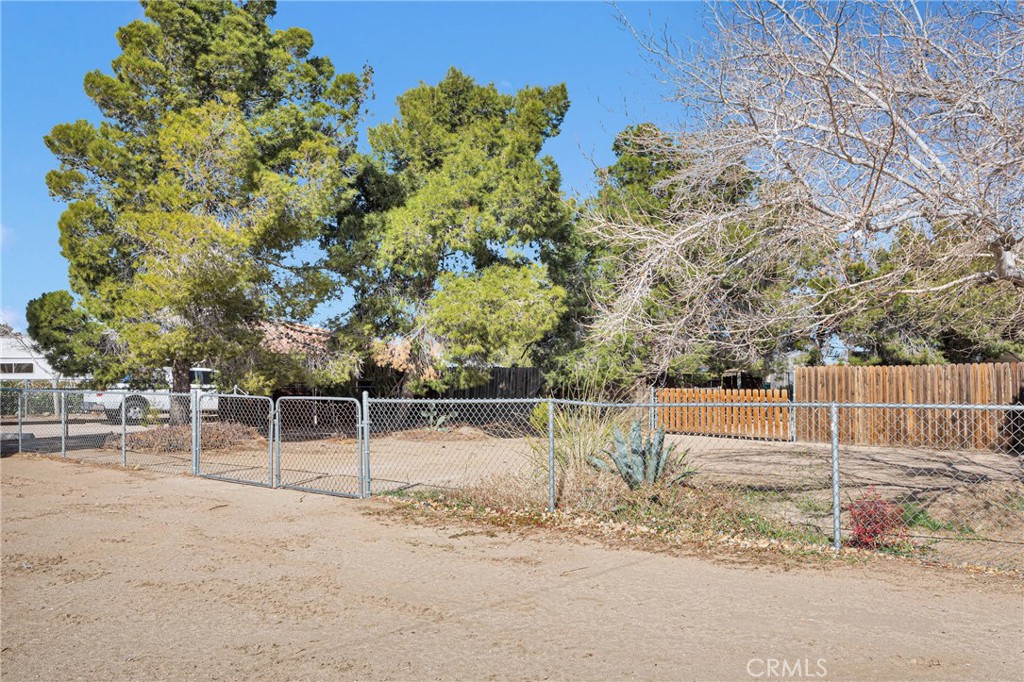 17694 Fresno Street Property Photo 42