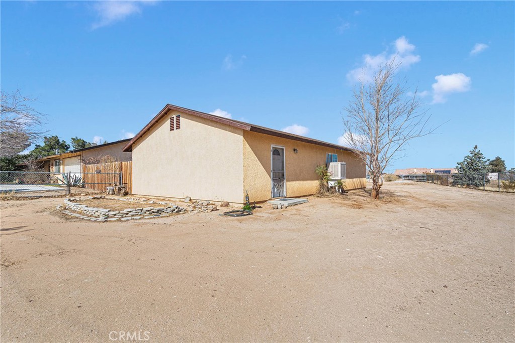 17694 Fresno Street Property Photo 45