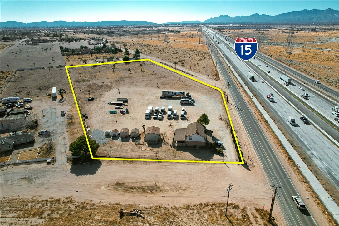10795 Mariposa Road Property Photo 1