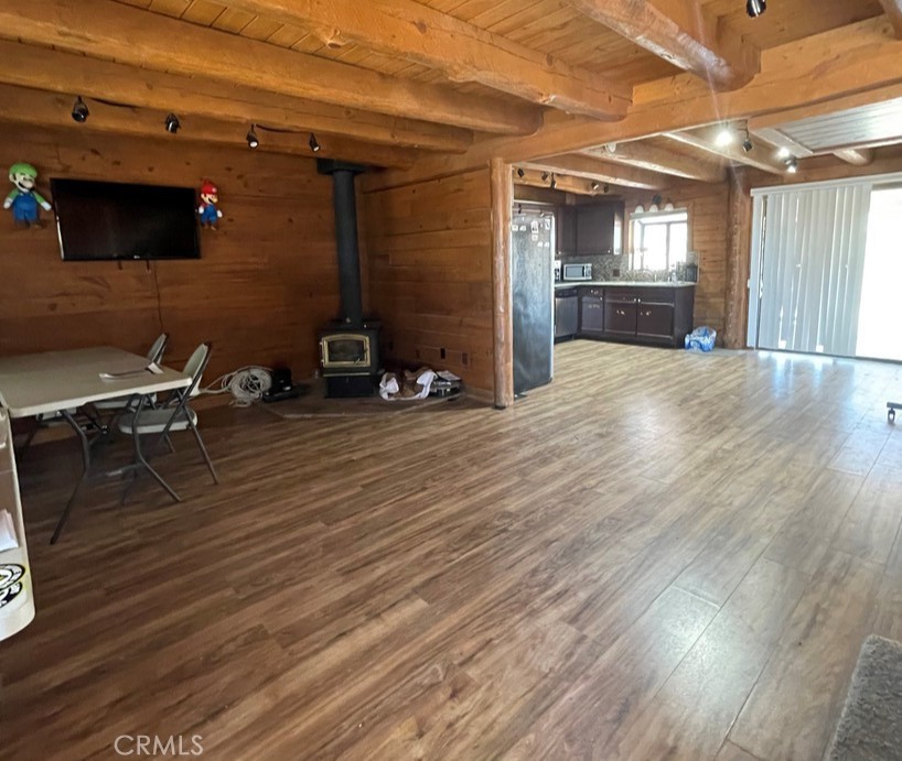 10795 Mariposa Road Property Photo 11
