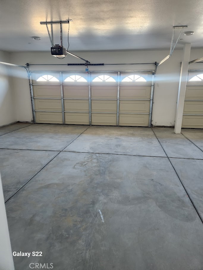 16716 Hagador Avenue Property Photo 5