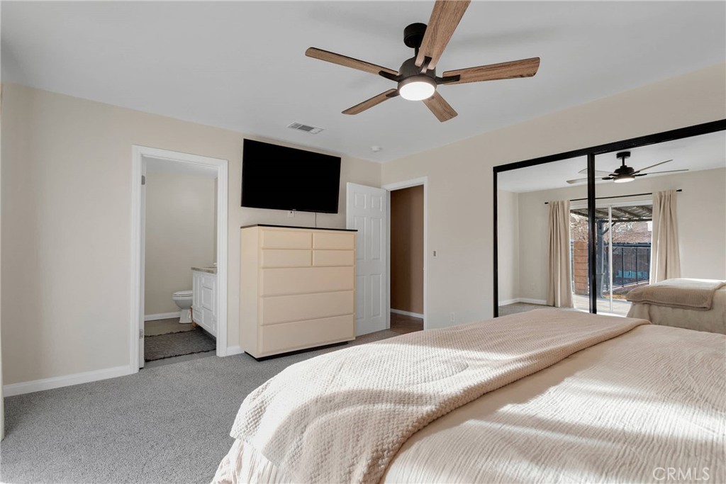 22523 South Road Property Photo 12