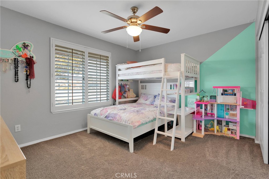 22523 South Road Property Photo 15