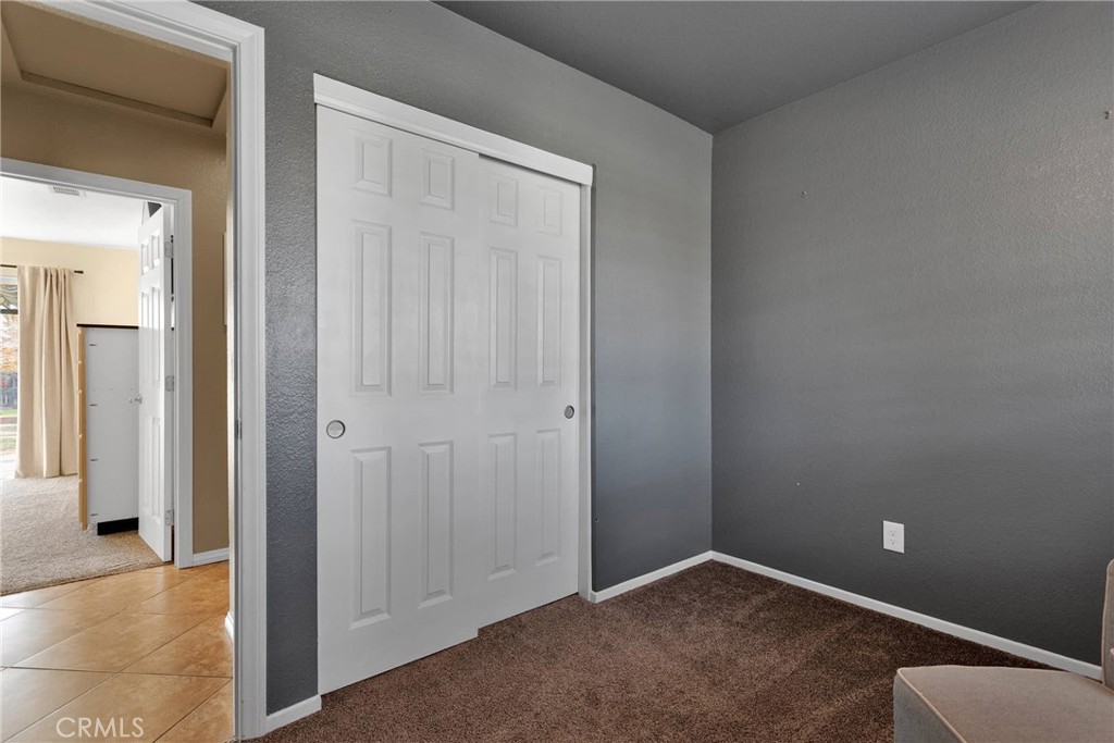 22523 South Road Property Photo 19
