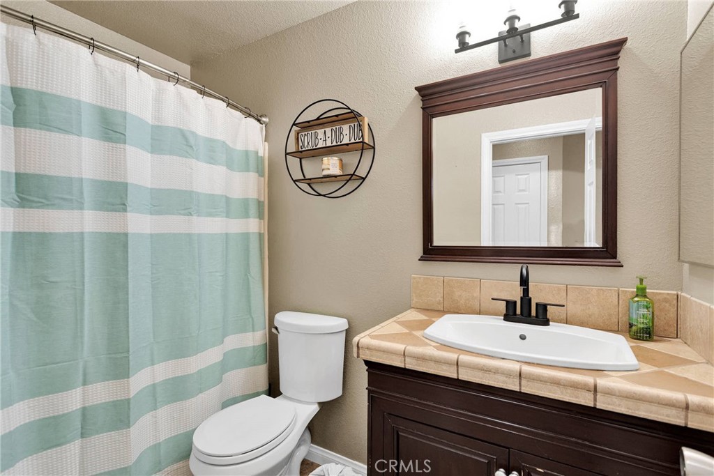 22523 South Road Property Photo 20
