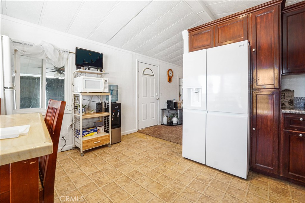 19040 Dennis Street Property Photo 5