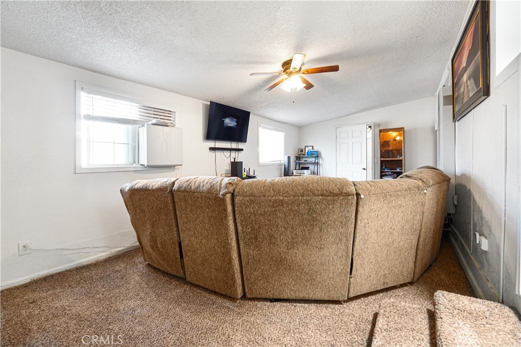 19040 Dennis Street Property Photo 9