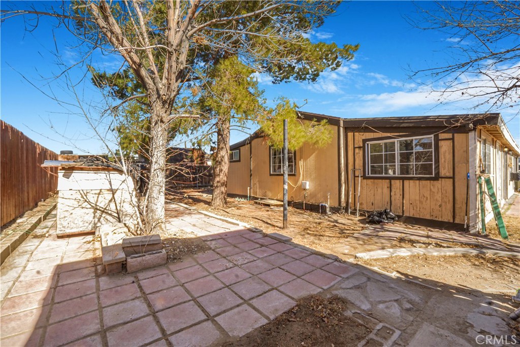 19040 Dennis Street Property Photo 35