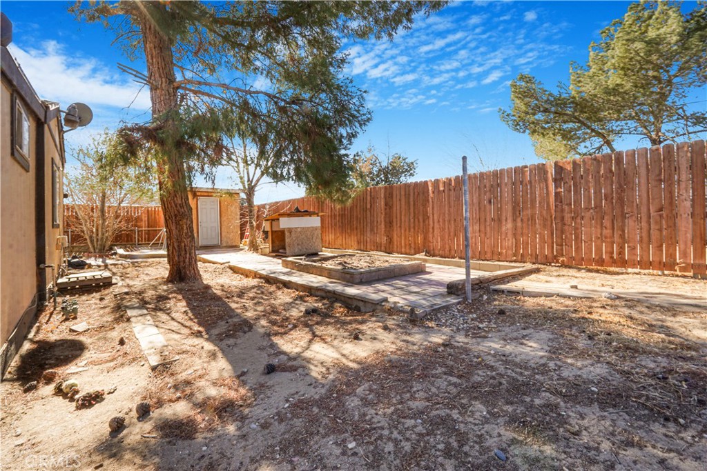 19040 Dennis Street Property Photo 36