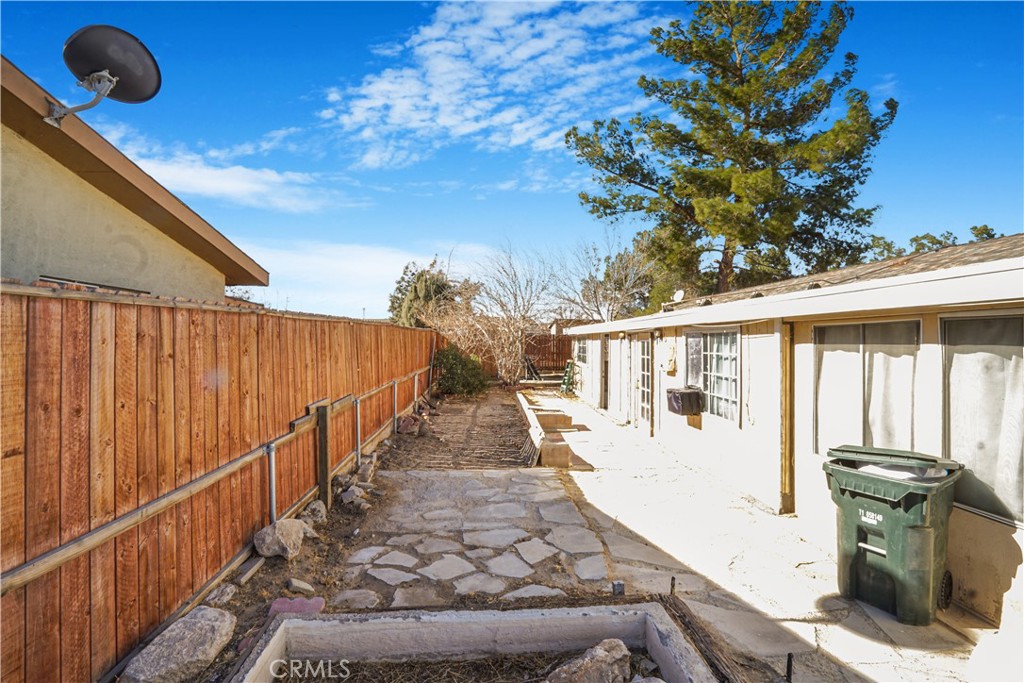 19040 Dennis Street Property Photo 45
