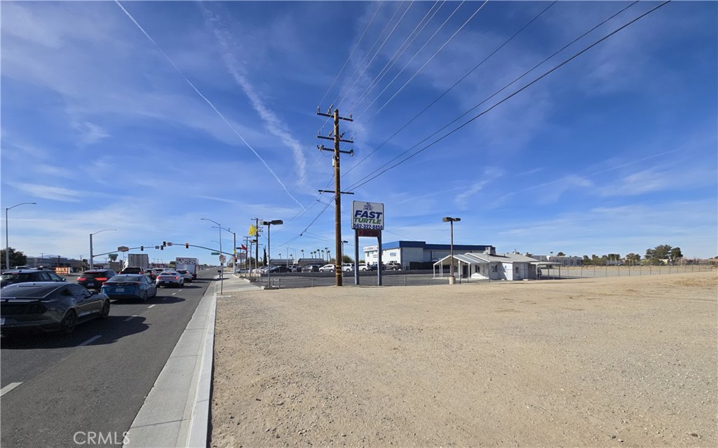 15120 Palmdale Road Property Photo 3