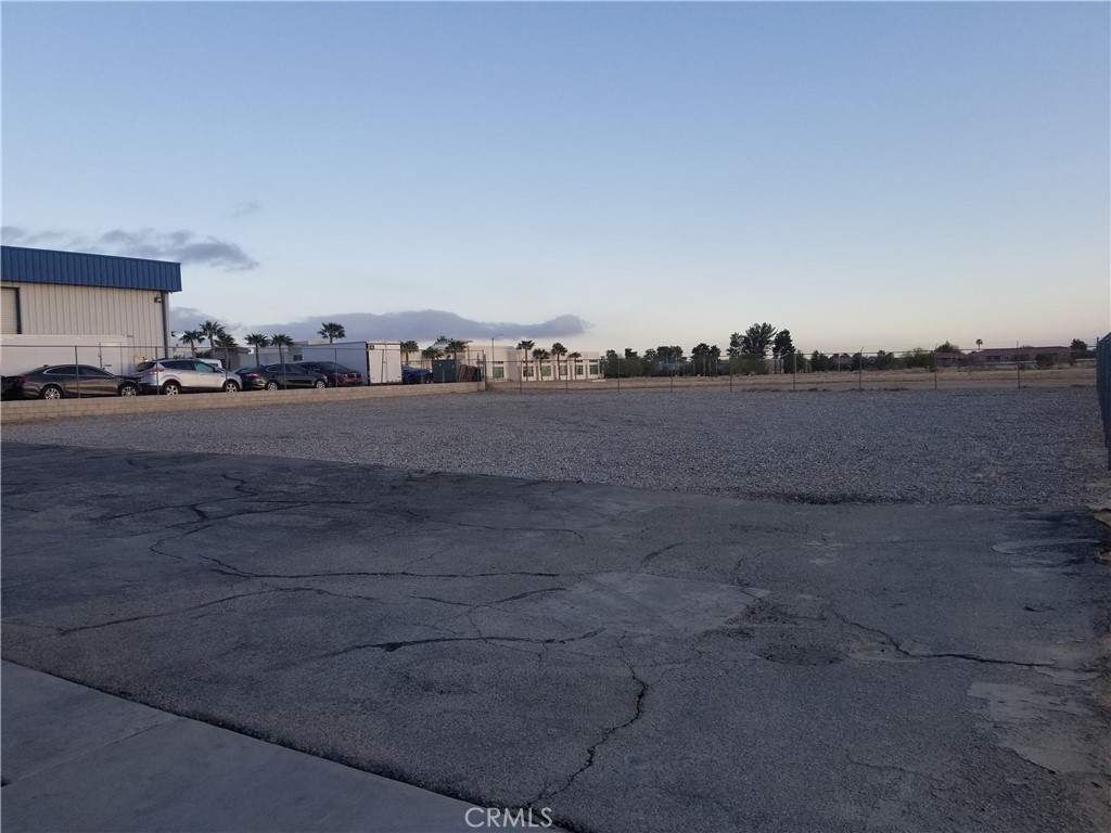 15120 Palmdale Road Property Photo 12