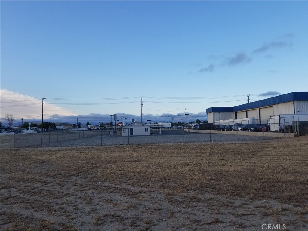 15120 Palmdale Road Property Photo 13
