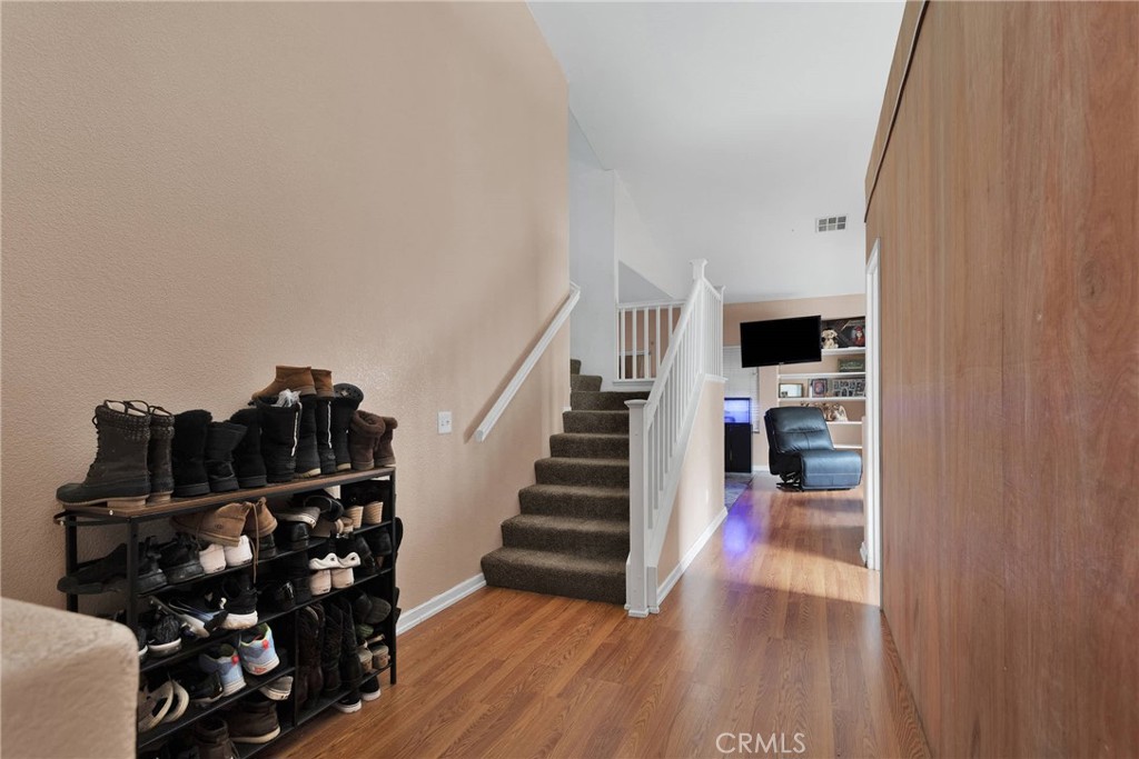 13593 Boulder Lane Property Photo 6