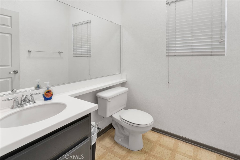 13593 Boulder Lane Property Photo 17
