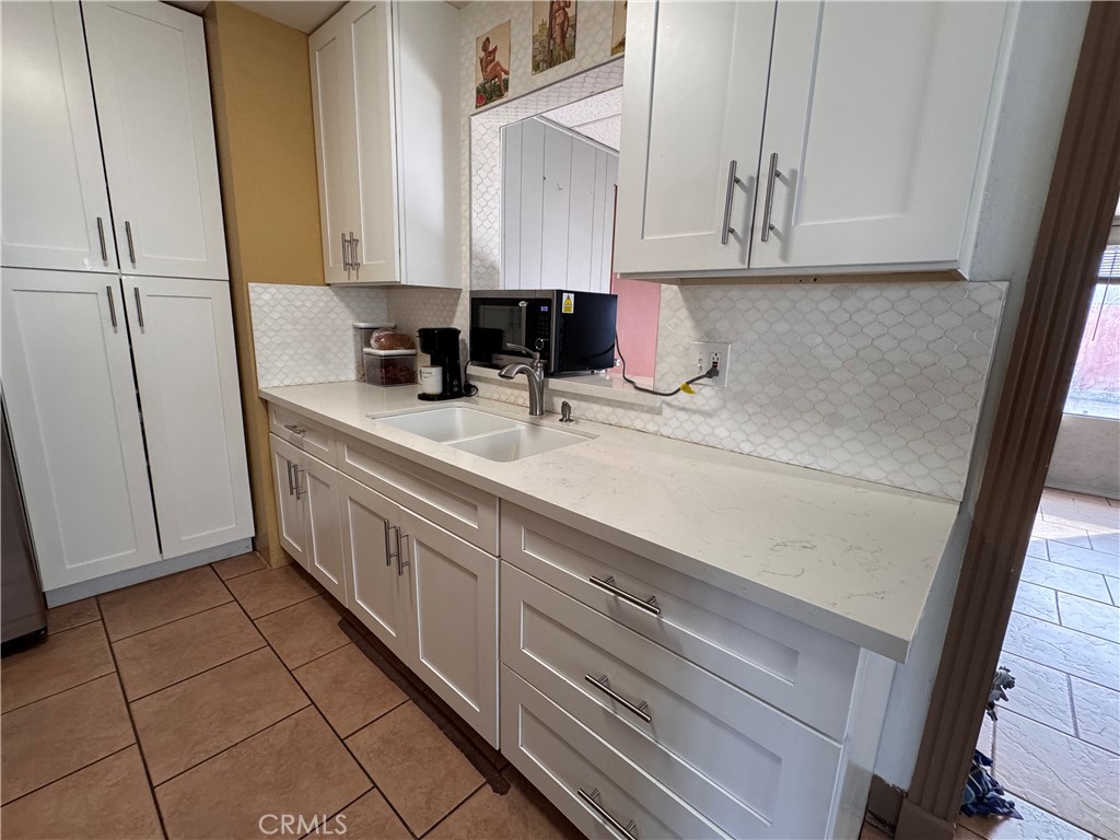 1704 Sunrise Road Property Photo 6