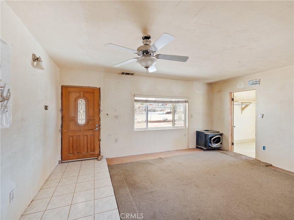 21420 Omor Drive Property Photo 3