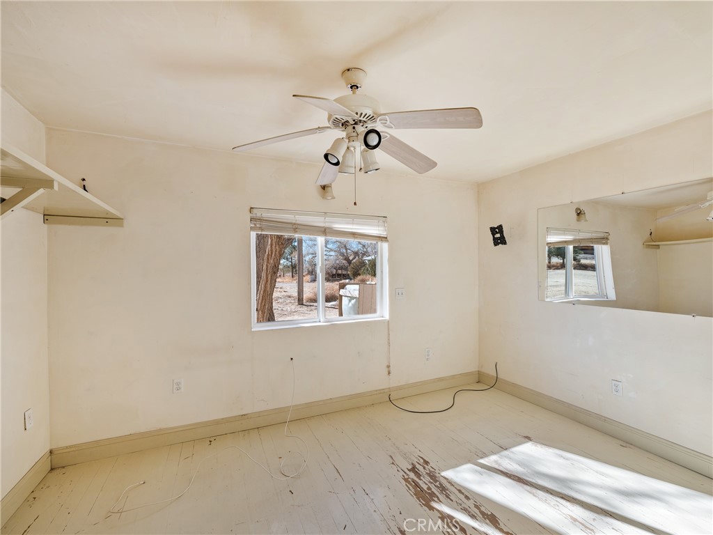 21420 Omor Drive Property Photo 5