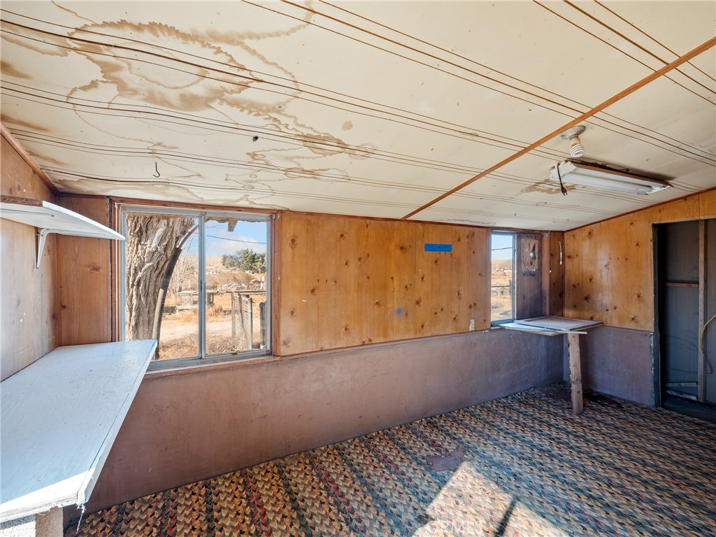 21420 Omor Drive Property Photo 15