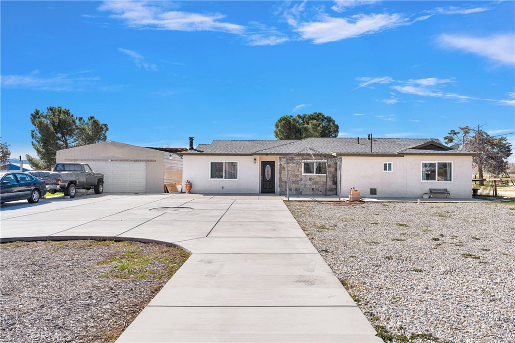 15971 Mission Street Property Photo 1
