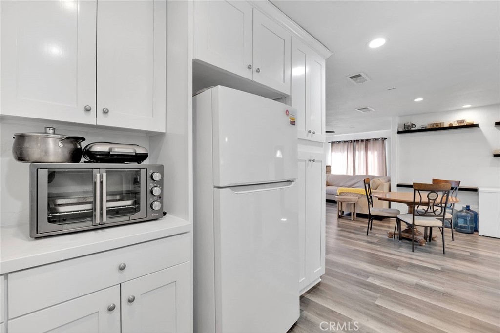 15971 Mission Street Property Photo 12