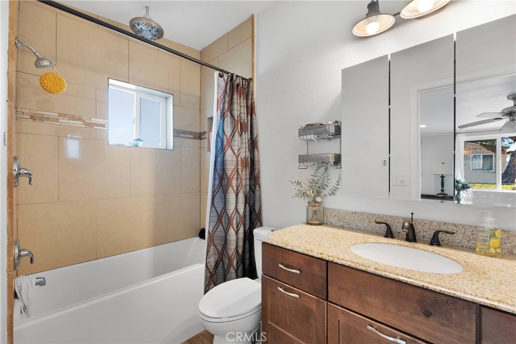 15971 Mission Street Property Photo 24