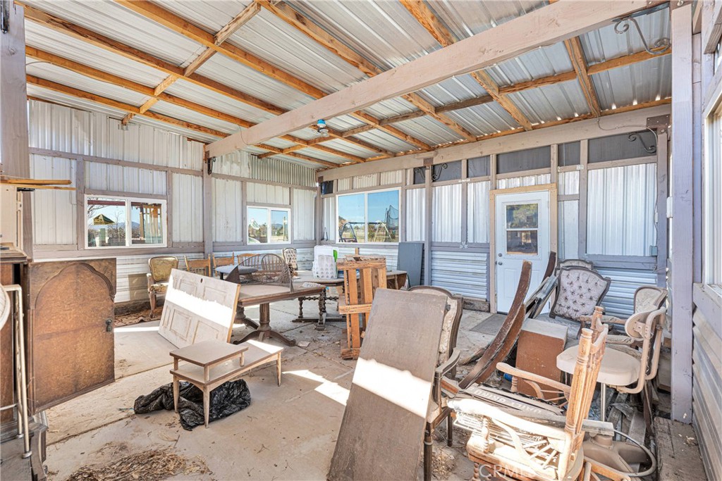 15971 Mission Street Property Photo 48
