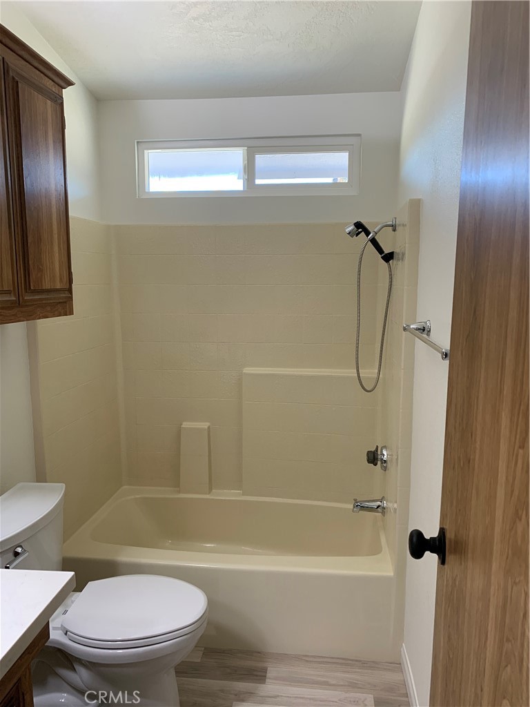 9635 Ivanhoe Road Property Photo 21