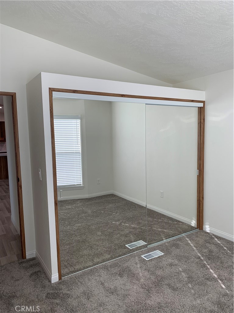 9635 Ivanhoe Road Property Photo 30