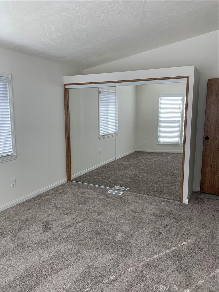 9635 Ivanhoe Road Property Photo 32