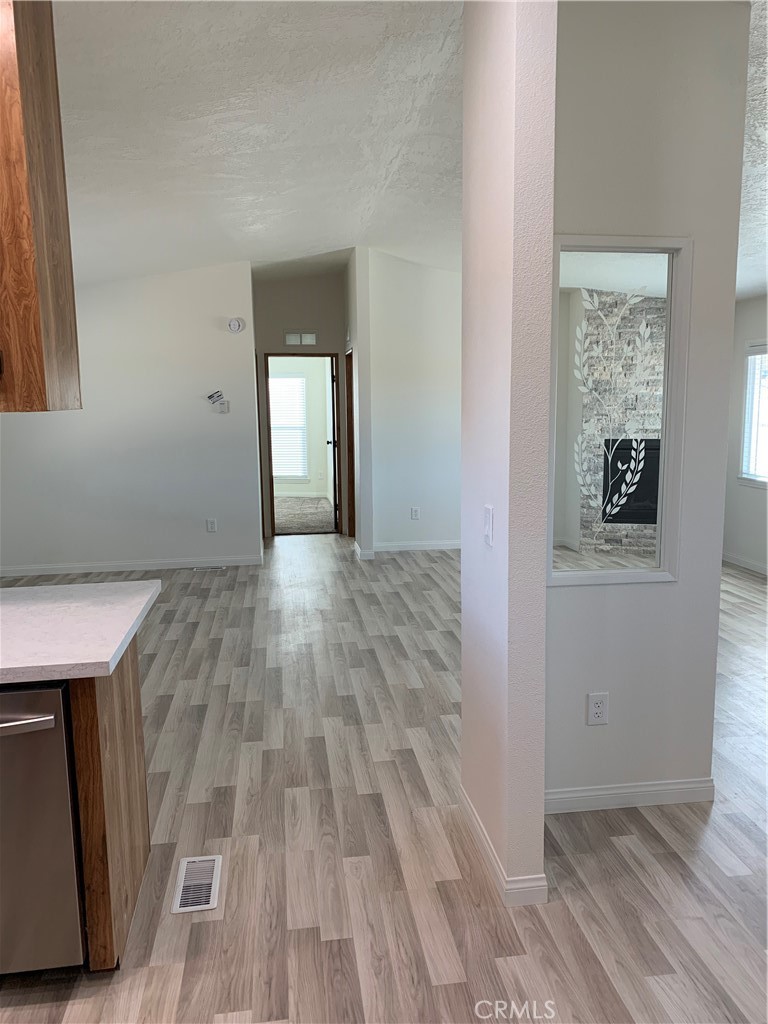 9635 Ivanhoe Road Property Photo 36