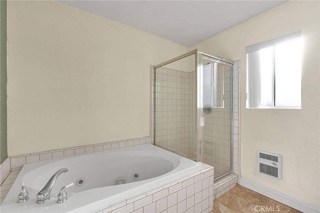 1329 Helen Street Property Photo 22