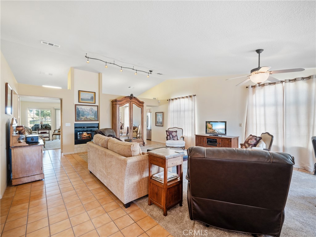 14854 Blue Grass Drive Property Photo 4