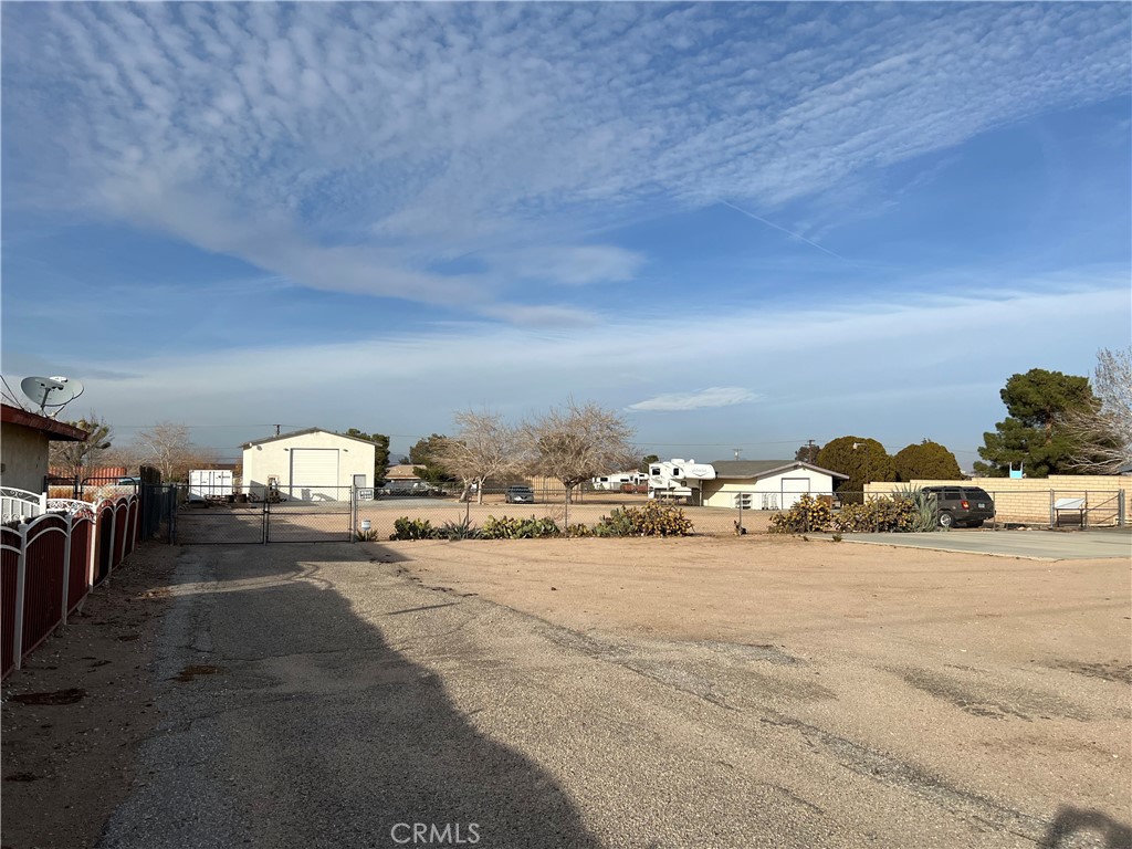 15960 Sycamore Street Property Photo 9