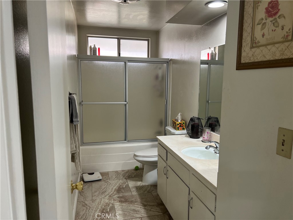 15960 Sycamore Street Property Photo 24