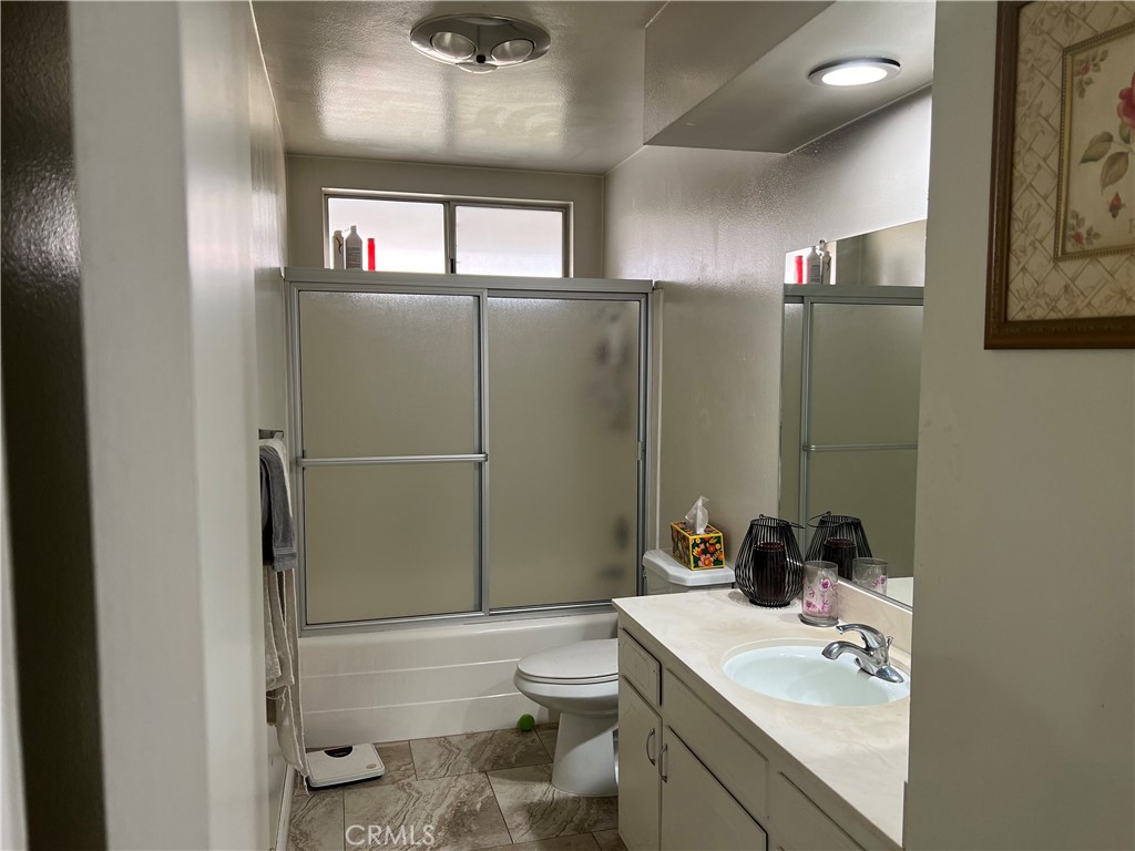 15960 Sycamore Street Property Photo 26