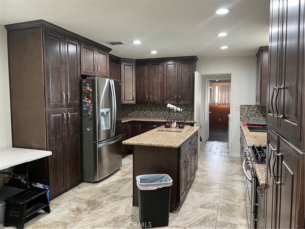 15960 Sycamore Street Property Photo 49