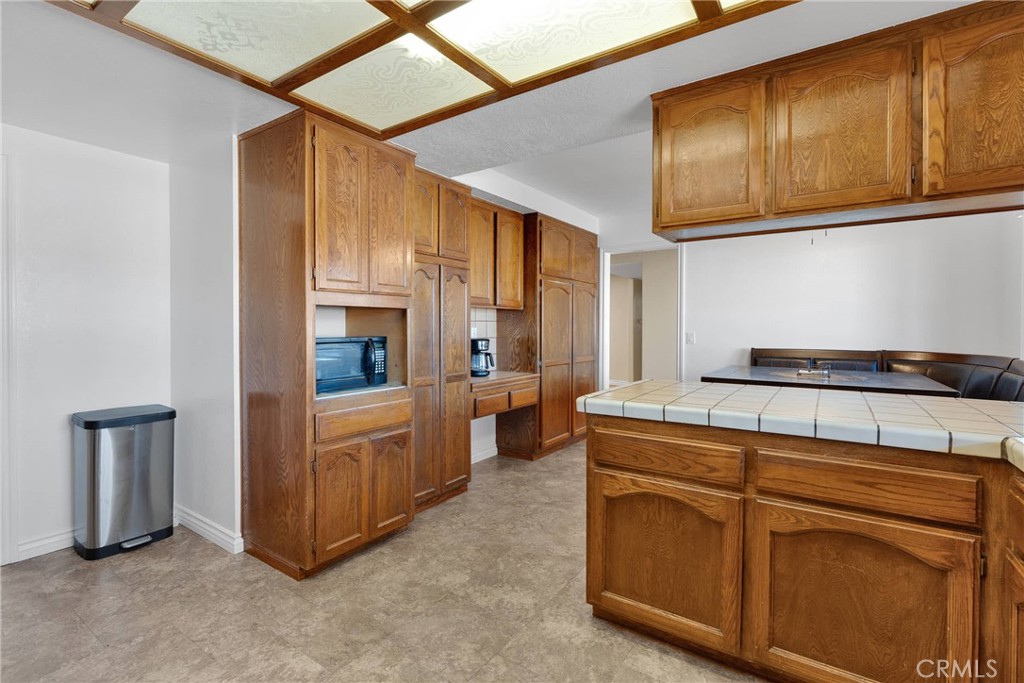 19055 Seaforth Street Property Photo 17