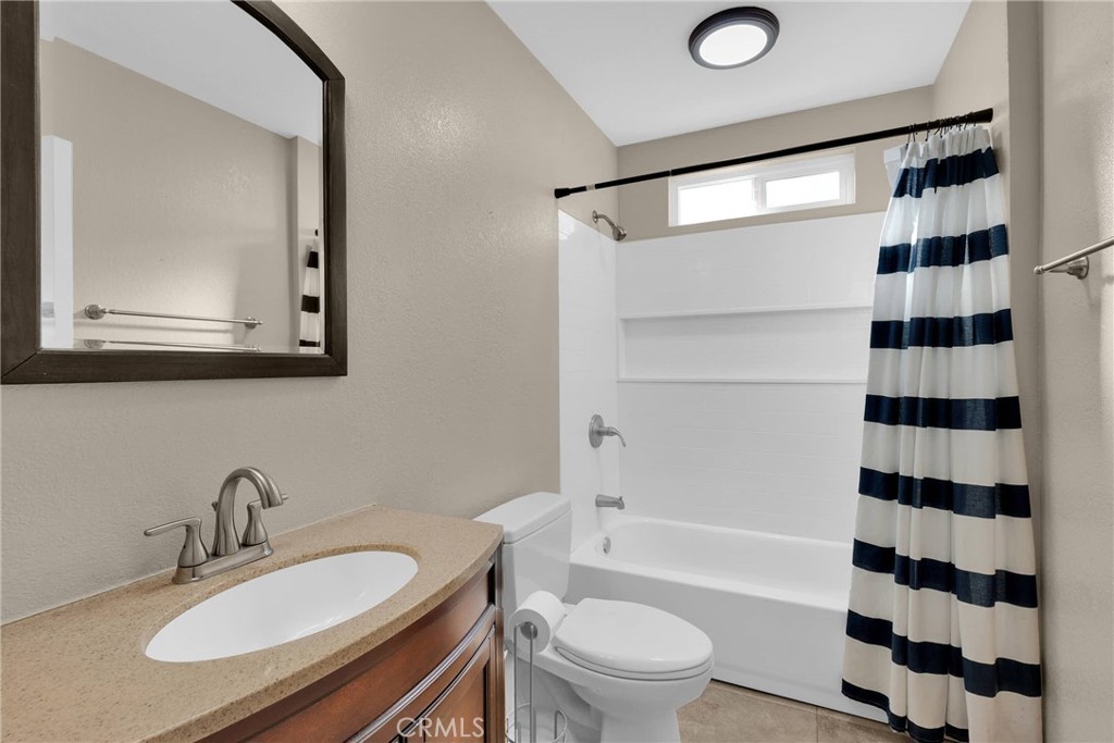 19055 Seaforth Street Property Photo 26