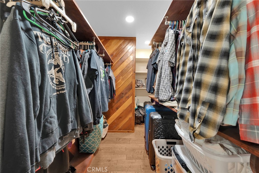 19055 Seaforth Street Property Photo 31