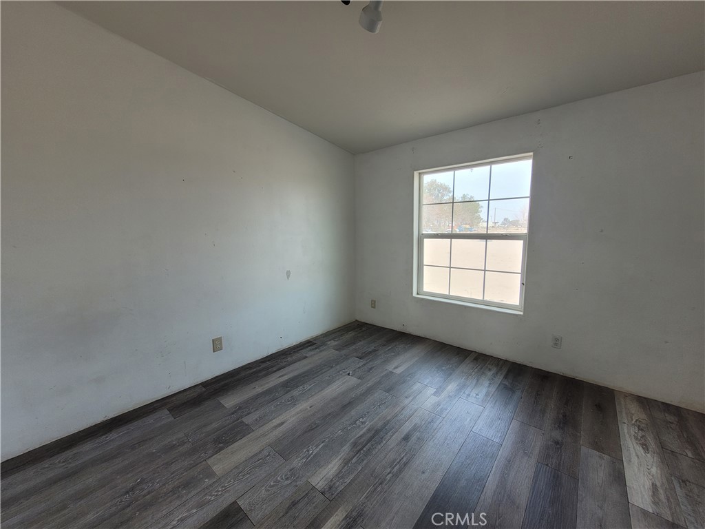46390 Alamosa Road Property Photo 15