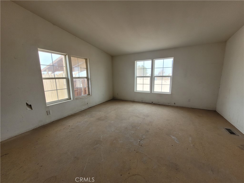 46390 Alamosa Road Property Photo 21