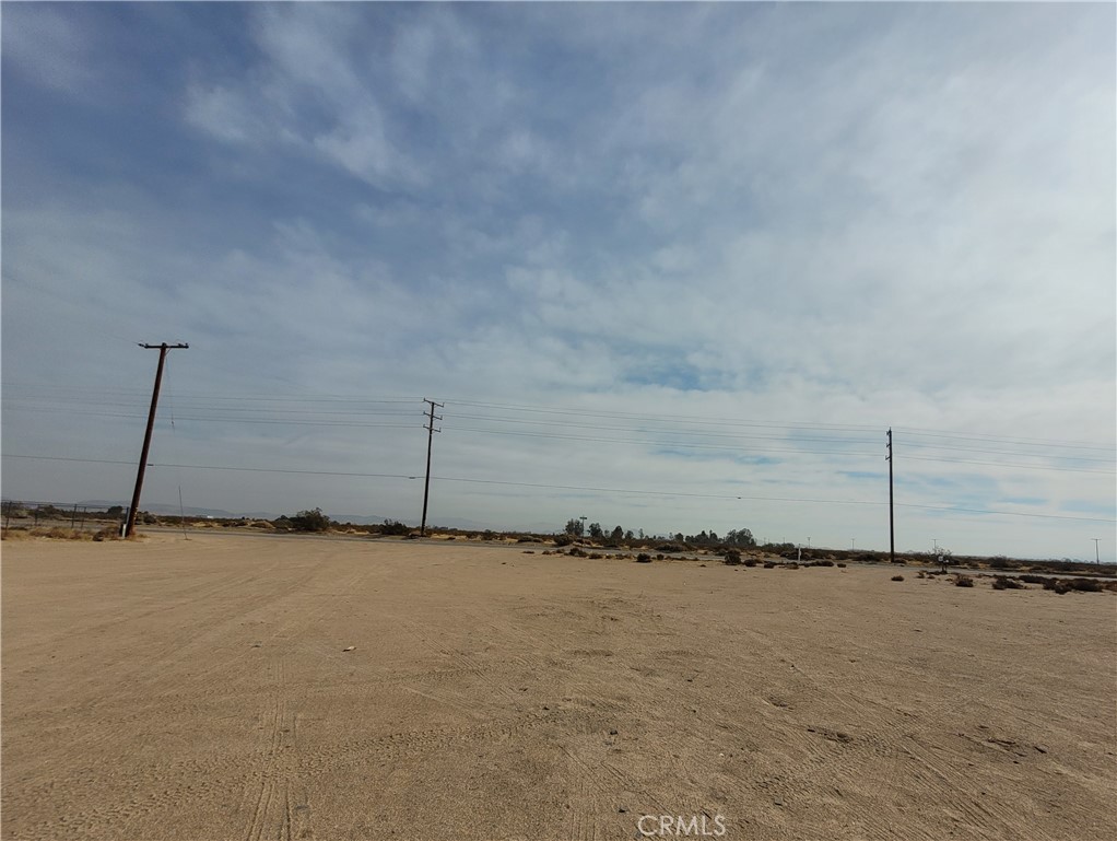 46390 Alamosa Road Property Photo 32