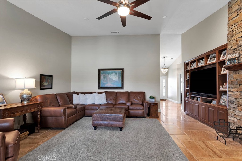 7051 Oak Valley Court Property Photo 15