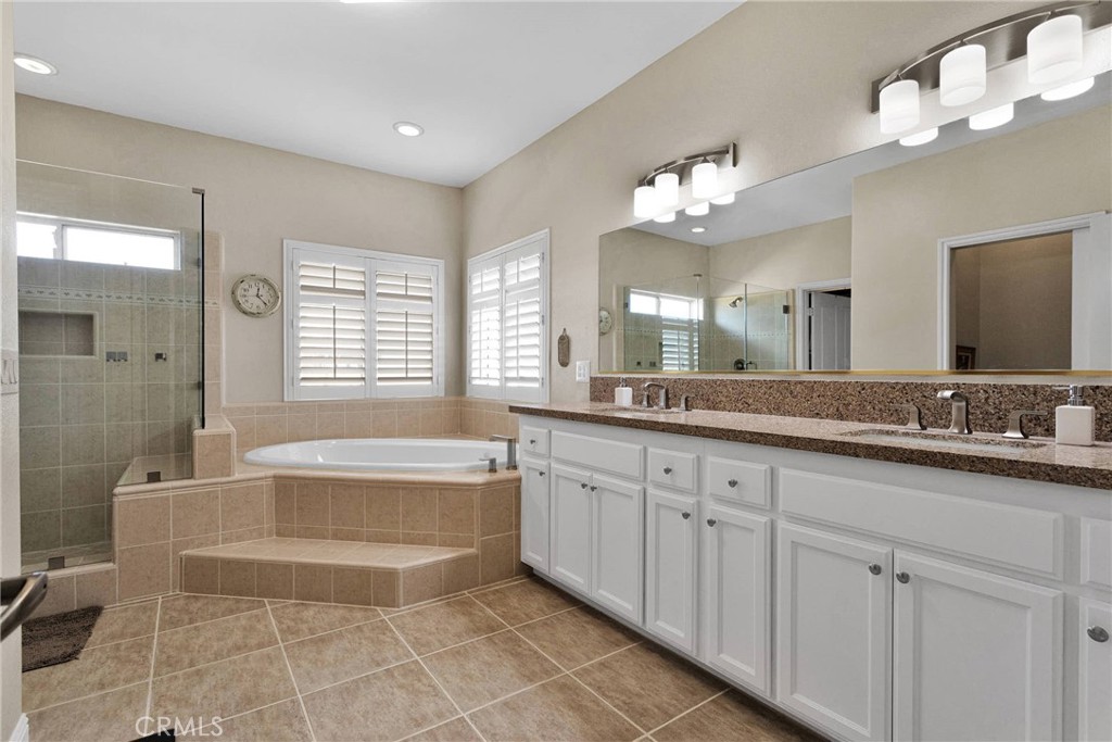 7051 Oak Valley Court Property Photo 37