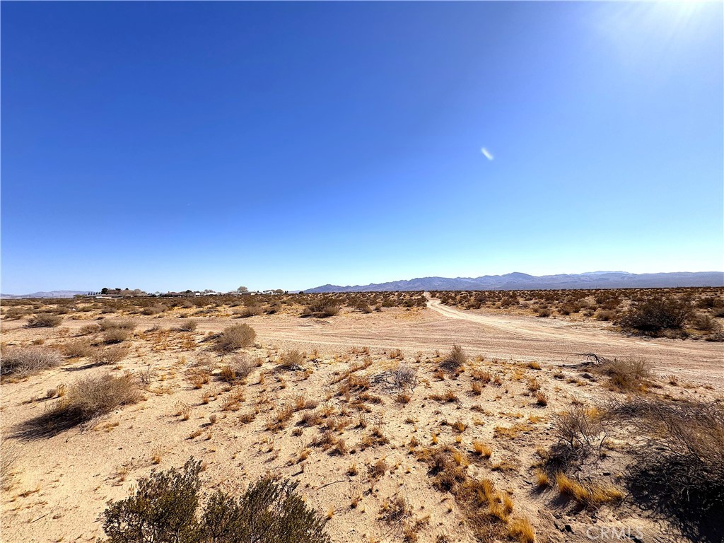 0 Yermo Road Property Photo 6