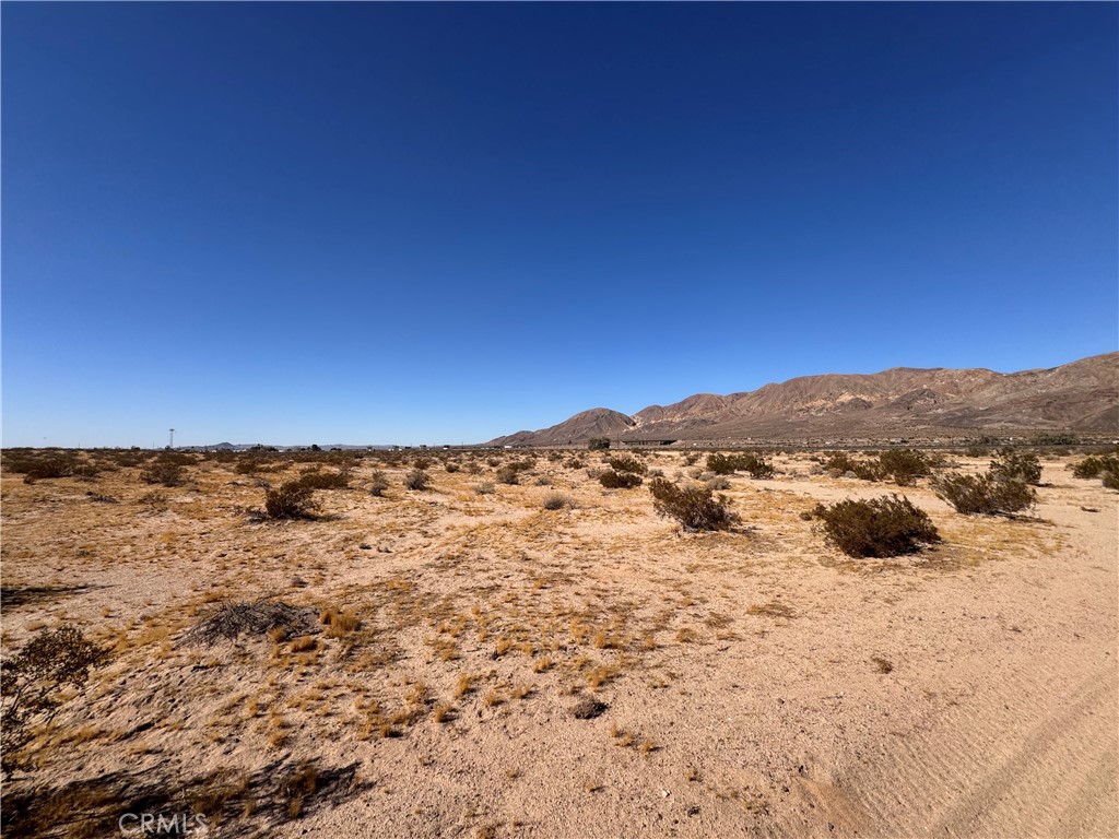 0 Yermo Road Property Photo 9