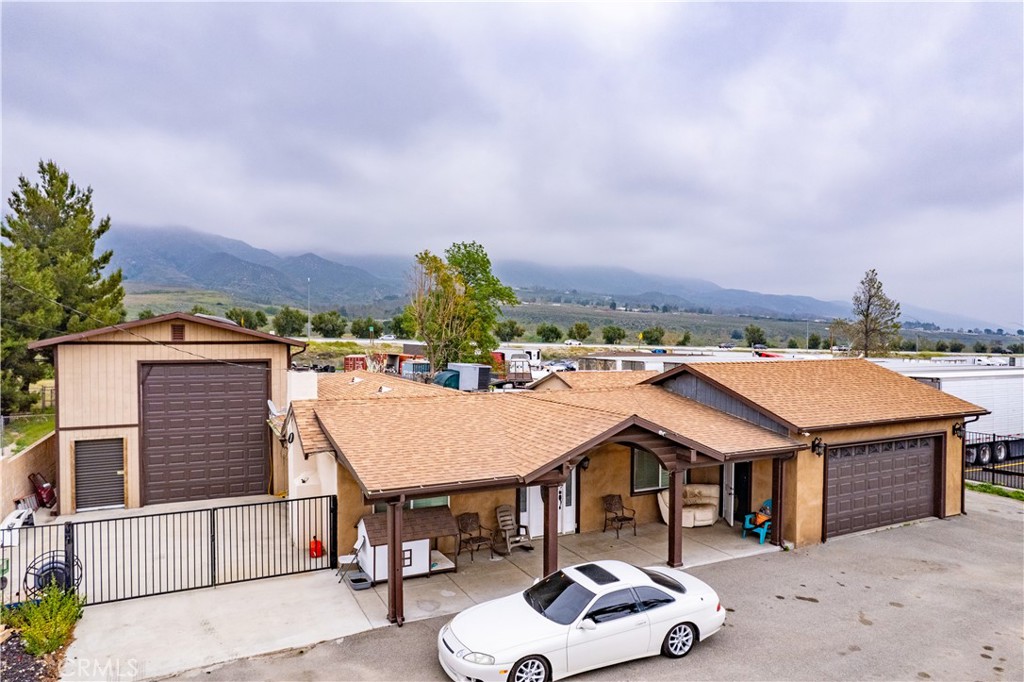 18642 Cajon Boulevard Property Photo 2