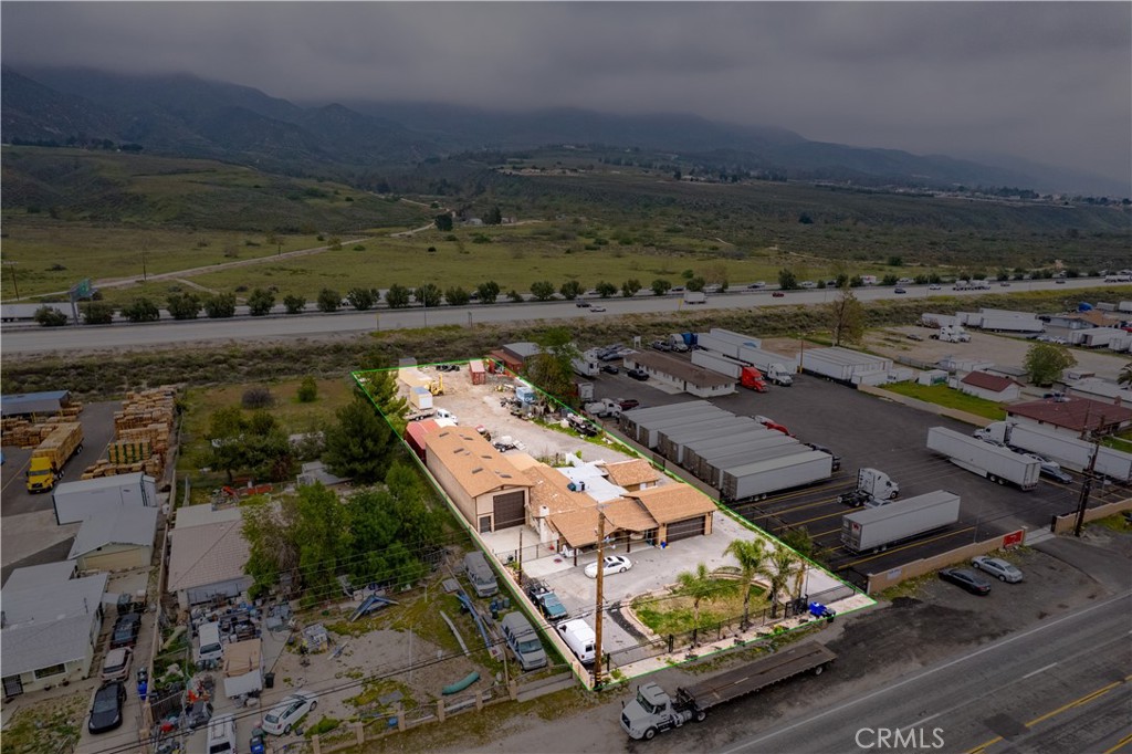 18642 Cajon Boulevard Property Photo 4